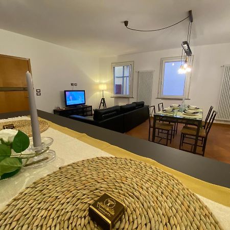 Honey Apartment 切塞纳 外观 照片